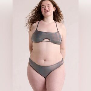 No Boundaries Holographic Knit Bikini size L